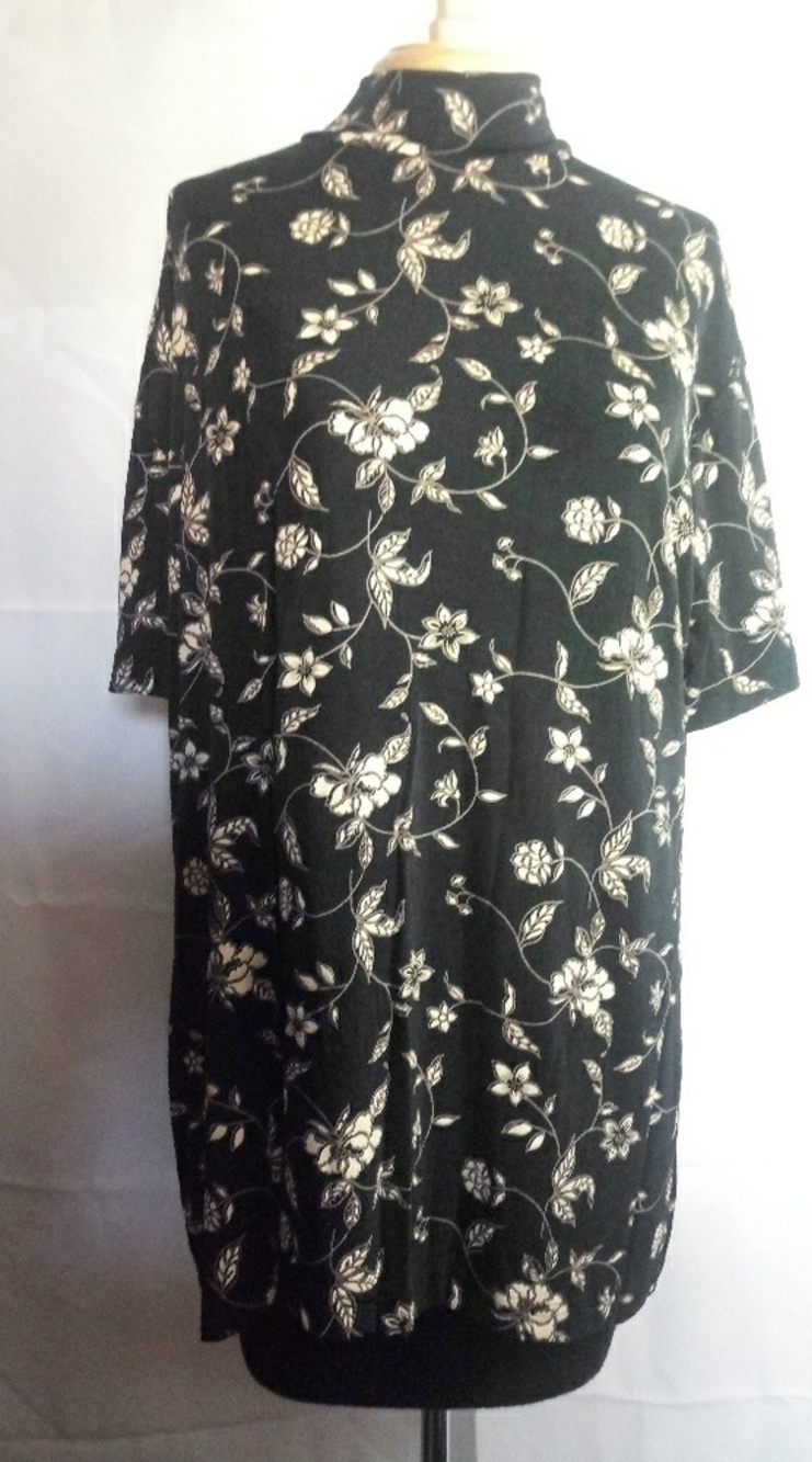 Frazier Lawrence woman black and tan flora… - Picture 3 of 8